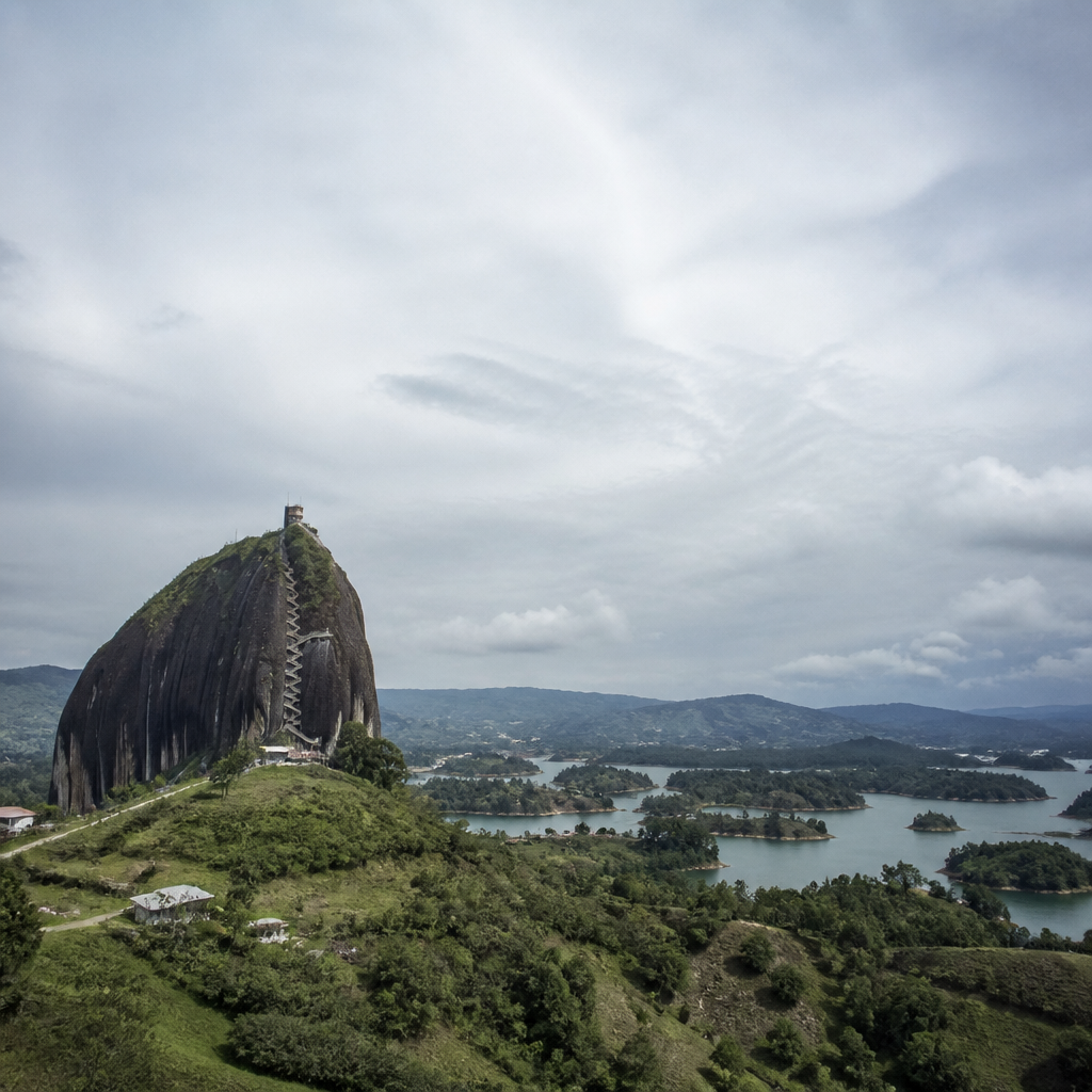 El Peñón de Guatapé